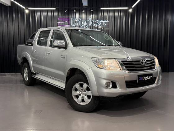 TOYOTA HILUX 2.7 SRV 4X4 CD 16V FLEX 4P AUTOMÁTICO